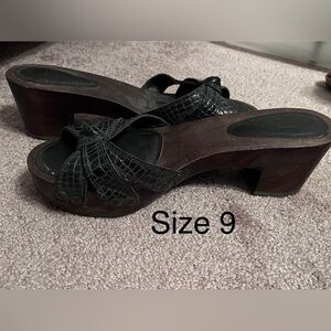 GAP Black Mules Slip-On Shoes